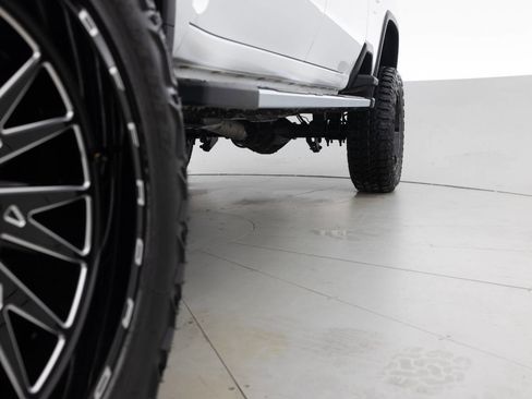 Used 2021 Chevrolet Silverado 2500 LTZ image 22