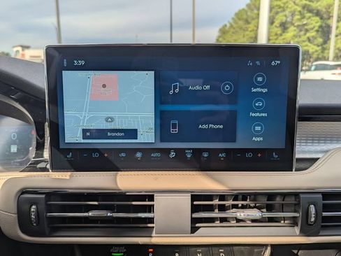 New 2026 Lincoln Corsair Premiere image 15