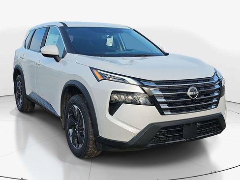 New 2026 Nissan Rogue SV FWD image 3