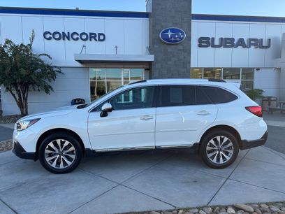 Used 2018 Subaru Outback 2.5i Touring w/ Popular Package #3