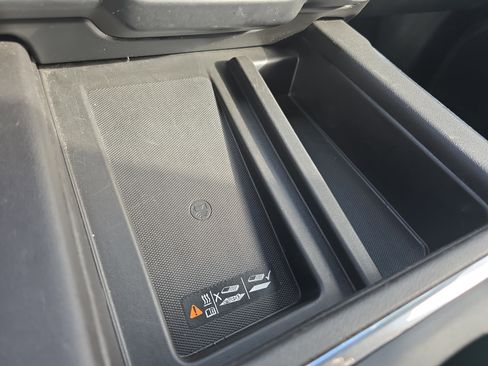 Used 2019 Chevrolet Silverado 1500 LTZ w/ LTZ Convenience Package image 35