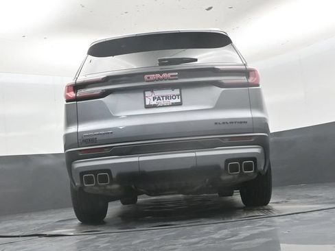 Used 2025 GMC Acadia Elevation FWD image 45
