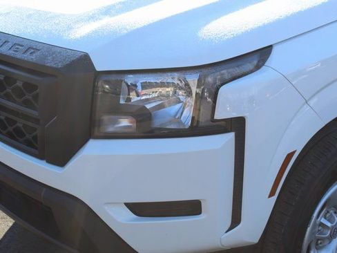 Used 2024 Nissan Frontier S w/ S Utility Package image 10