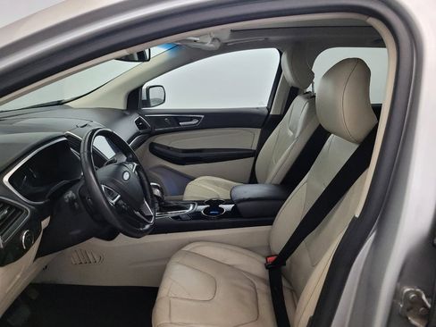 Used 2016 Ford Edge Titanium w/ Equipment Group 302A AWD/4WD image 17