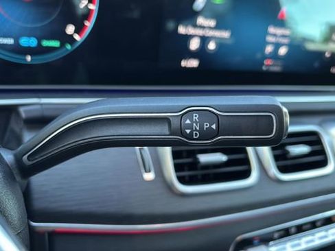 Used 2022 Mercedes-Benz GLS 450 4MATIC image 30