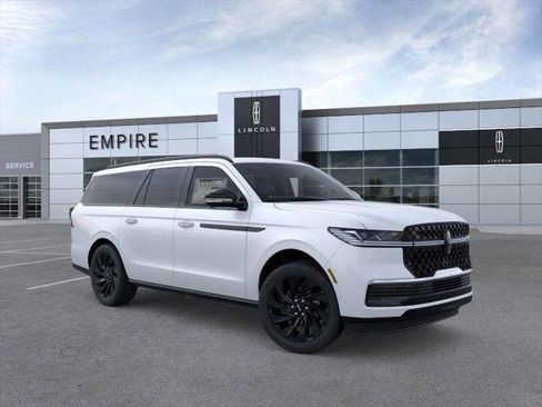 New 2026 Lincoln Navigator L Reserve w/ Jet Appearance Package image 7
