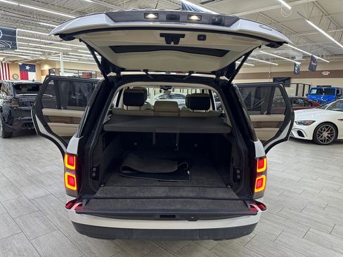 Used 2019 Land Rover Range Rover AWD/4WD image 13