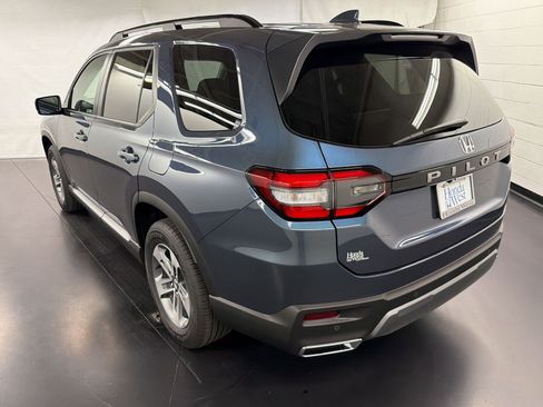 New 2026 Honda Pilot EX-L image 3