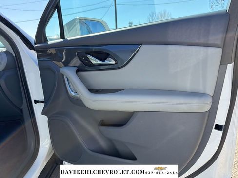 Used 2020 Chevrolet Blazer LT image 21