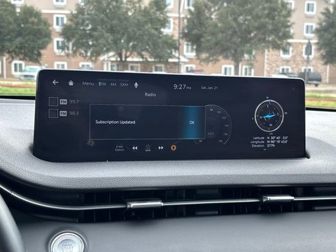 Used 2025 Genesis GV70 2.5T image 19