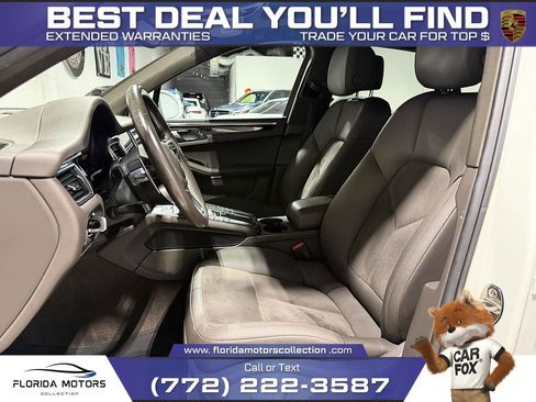 Used 2017 Porsche Macan w/ Driver Memory Package AWD/4WD image 10