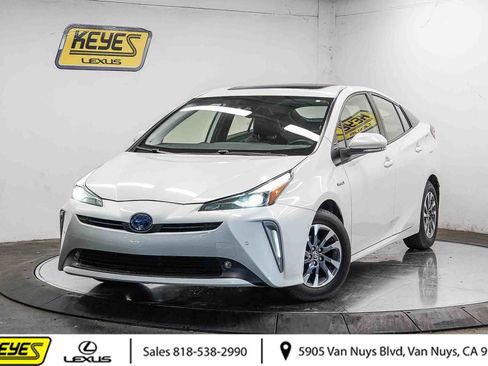 Used 2022 Toyota Prius XLE w/ Advanced Technology Package FWD image 1