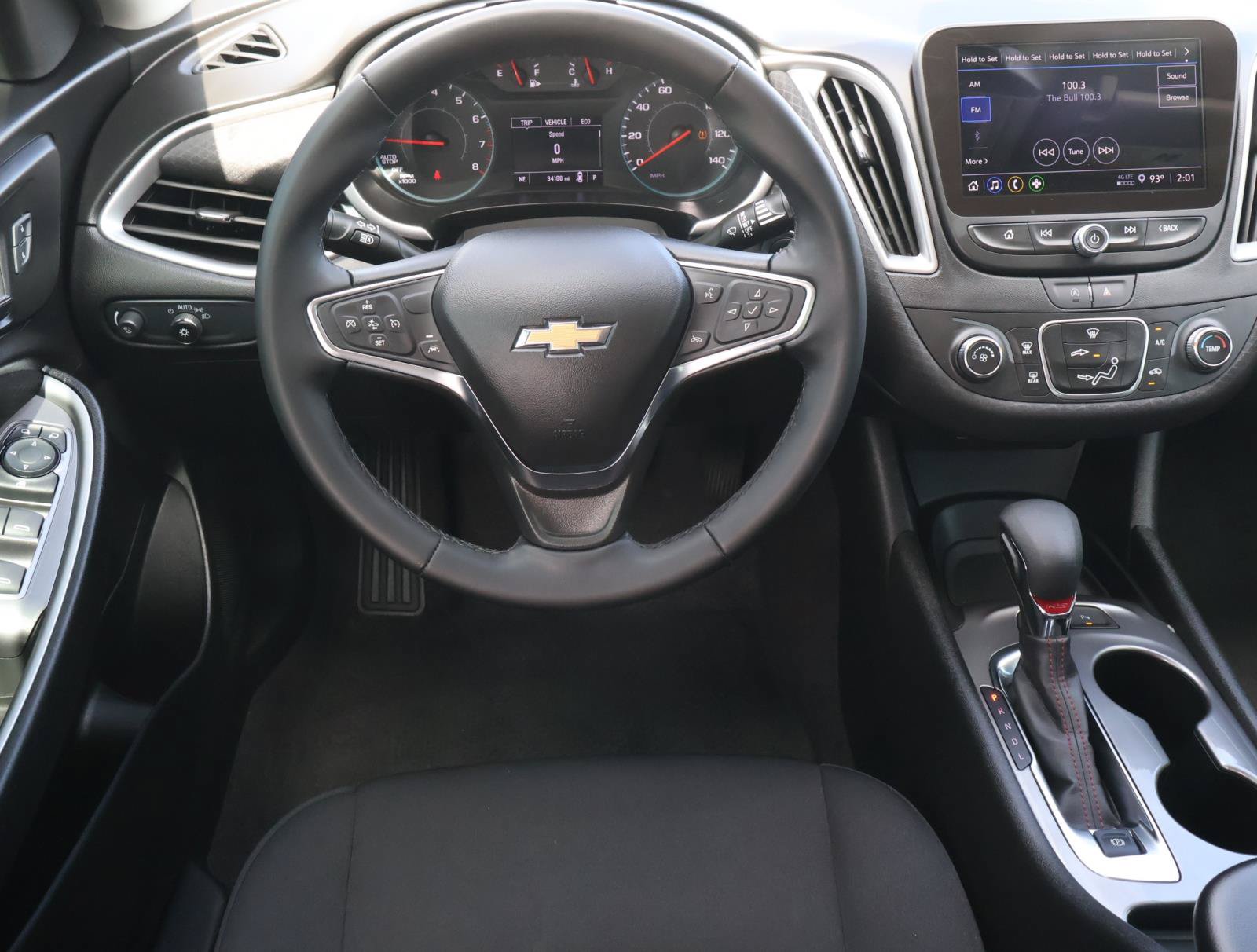 Used 2025 Chevrolet Malibu RS FWD image 8