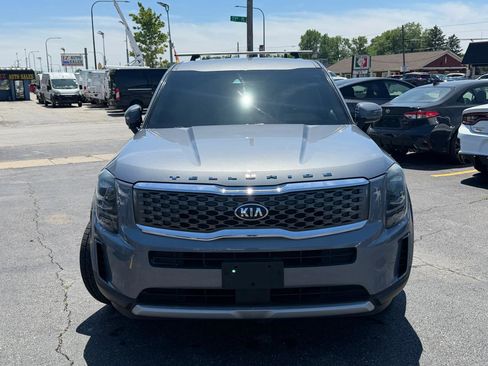 Used 2020 Kia Telluride LX AWD/4WD image 2