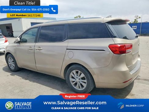 Used 2015 Kia Sedona LX FWD image 3