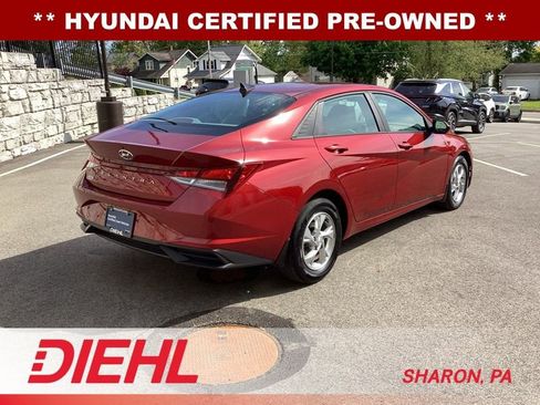 Certified 2023 Hyundai Elantra SE FWD image 6