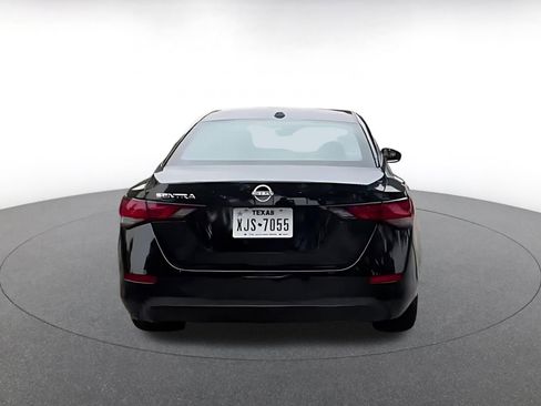 Used 2025 Nissan Sentra SV FWD image 11