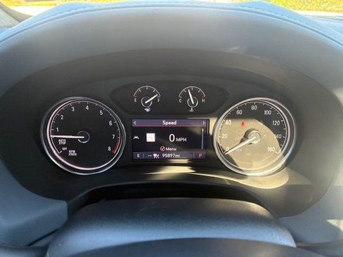 Used 2022 Buick Enclave Essence w/ Experience Buick Package image 12