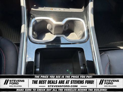 Used 2025 Chevrolet Traverse Z71 w/ Enhanced Driving Package AWD/4WD image 27