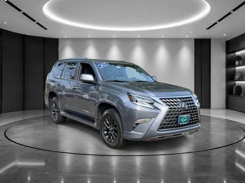 Used 2022 Lexus GX 460 Premium w/ Premium Plus Package AWD/4WD image 2