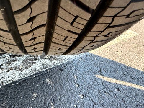 Used 2016 Honda Pilot Touring image 31