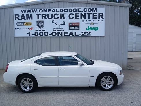 Used 2007 Dodge Charger R/T RWD image 2