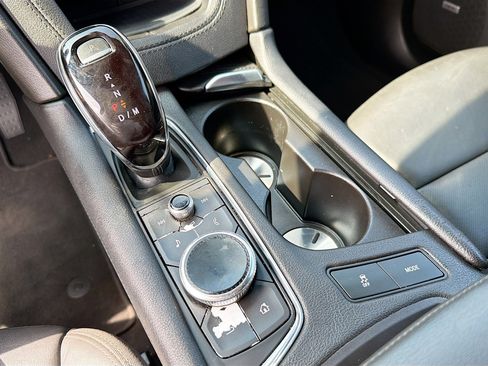 Used 2022 Cadillac XT5 Premium Luxury image 22