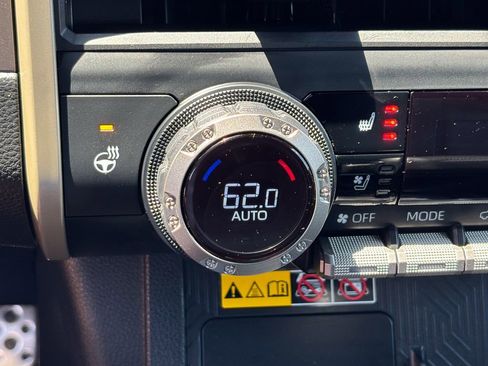 Certified 2024 Toyota Tacoma TRD Sport w/ TRD Sport Premium Package AWD/4WD image 30