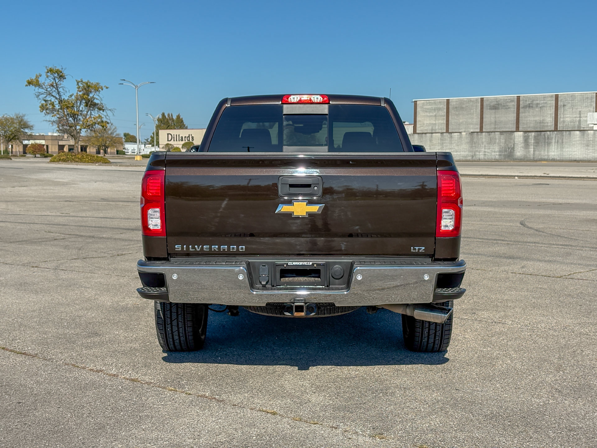 Used 2018 Chevrolet Silverado 1500 LTZ w/ Sport Package AWD/4WD image 8