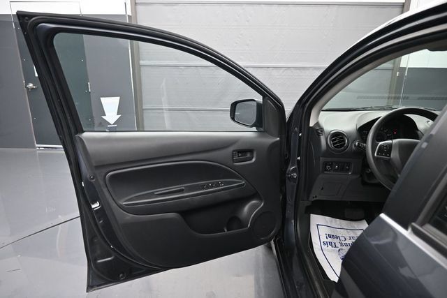 Used 2024 Mitsubishi Mirage ES FWD image 9