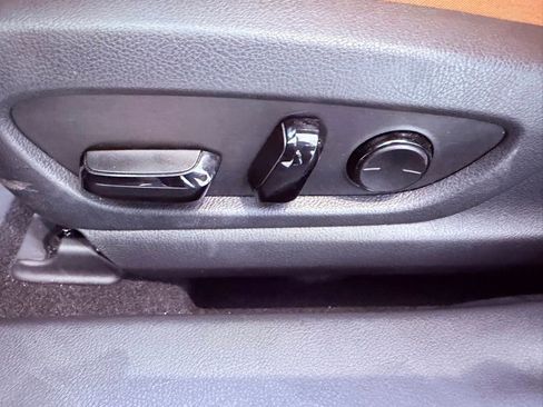 Certified 2025 Lexus UX 300h FWD w/ Cold Area Package image 20