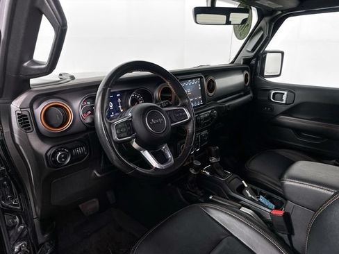 Used 2022 Jeep Gladiator Mojave w/ Cold Weather Group AWD/4WD image 20