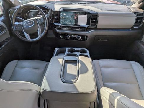 Used 2023 GMC Sierra 1500 SLT AWD/4WD image 14