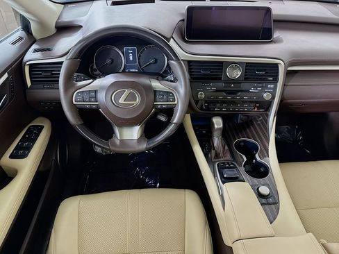 Used 2017 Lexus RX 350 AWD w/ Luxury Package image 3