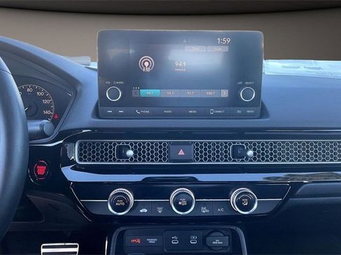 Used 2025 Honda Civic Sport image 6