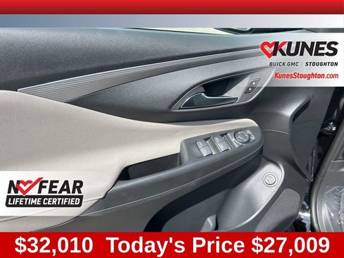 New 2025 Buick Envista Avenir image 20