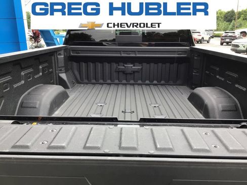 Used 2024 Chevrolet Silverado 2500 LTZ w/ LTZ Plus Package AWD/4WD image 43