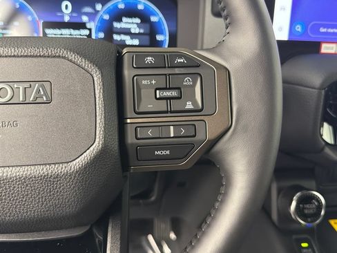 Used 2027 Toyota Land Cruiser AWD/4WD image 28