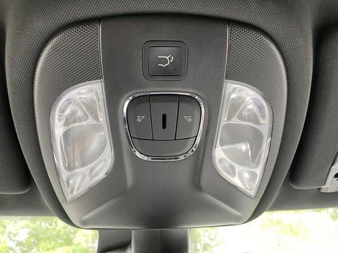 Used 2024 Jeep Compass Limited w/ Elite Group AWD/4WD image 28