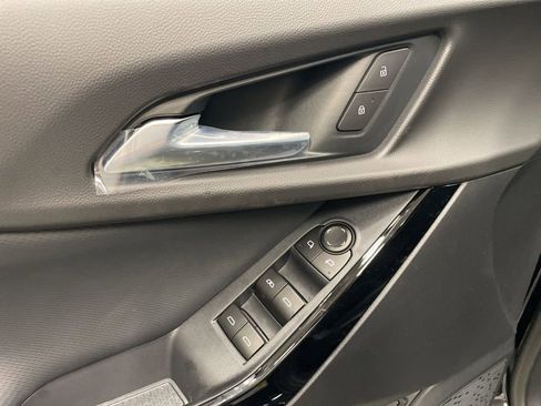 New 2026 Chevrolet Equinox LT w/ Convenience Package II image 14