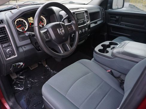 Used 2014 RAM 1500 Express image 25