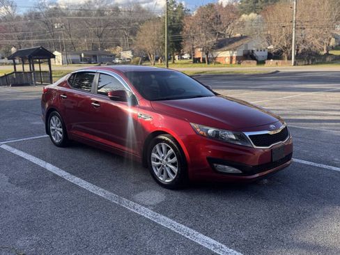 Used 2013 Kia Optima LX FWD image 8