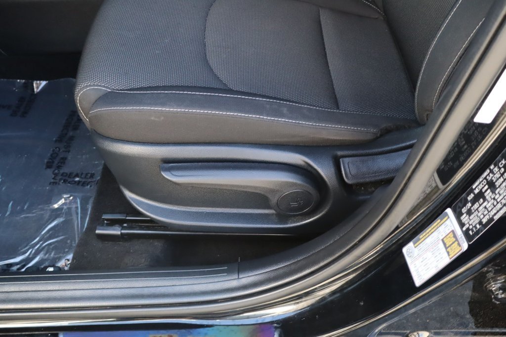 Used 2024 Kia Forte LX FWD image 22
