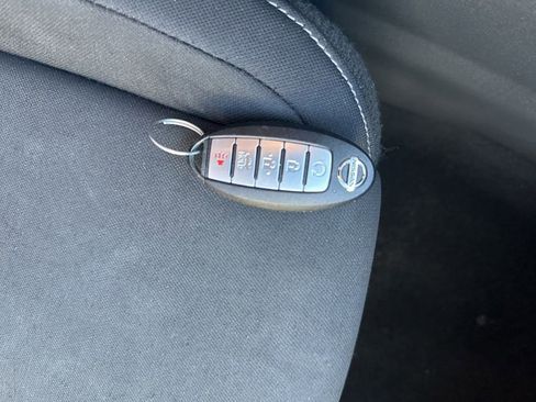 Used 2021 Nissan Sentra SV image 27