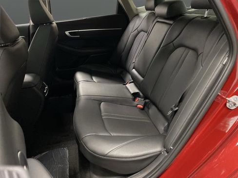 New 2026 Hyundai Sonata Limited image 31