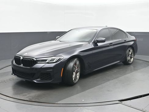 Used 2023 BMW M550i xDrive w/ Executive Package AWD/4WD image 7