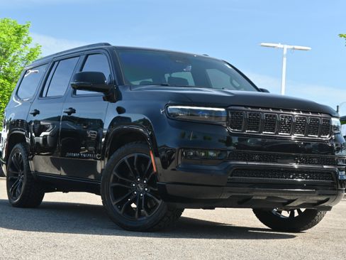 Certified 2023 Jeep Grand Wagoneer Series II w/ Quick Order Packagew 28T image 2