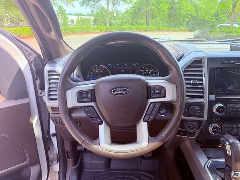 Used 2016 Ford F150 King Ranch w/ Equipment Group 601A Luxury AWD/4WD image 20