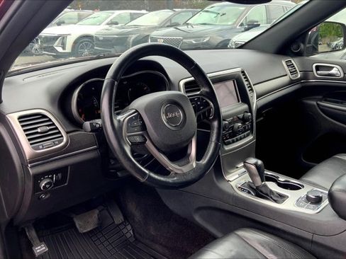 Used 2018 Jeep Grand Cherokee Limited image 14