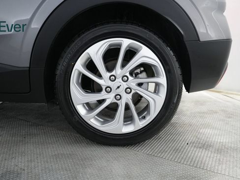 Used 2023 Chevrolet Bolt EUV LT w/ Driver Confidence Package FWD image 19